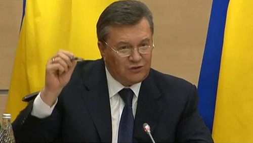 Yanukovych lần đầu xuất hiện sau khi bị phế truất