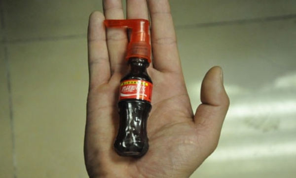 Phụ huynh lo lắng hàng nhái Coca Cola giá 2.000 đồng