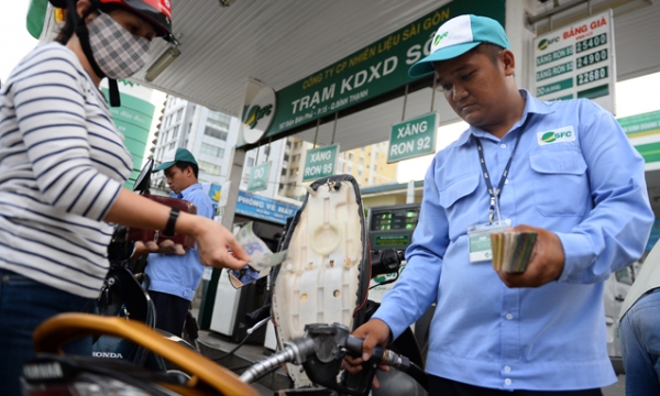 Người tiêu dùng lại lo tăng giá xăng dầu?