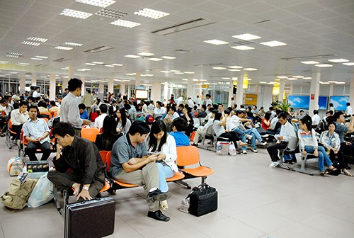 Hành khách sắp được uống nước miễn phí ở sân bay Nội Bài
