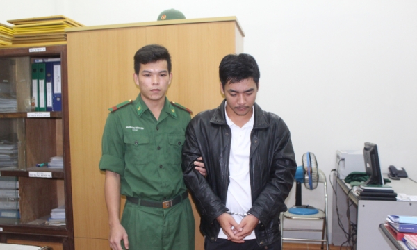 Đà Nẵng: Bắt một sinh viên tàng trữ vũ khí trái phép