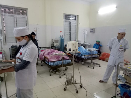 Hà Giang: Sau khi ăn cưới, 66 người nhập viện vì ngộ độc