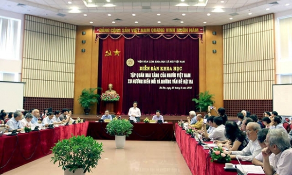 Diễn đàn khoa học về tập quán mai táng của người Việt
