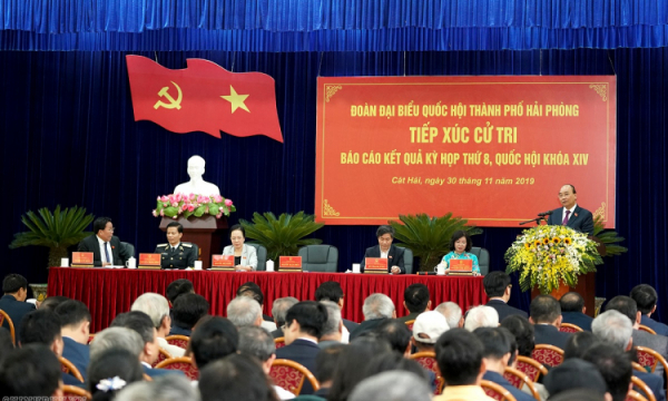 Thủ tướng Chính phủ tiếp xúc cử tri Hải Phòng