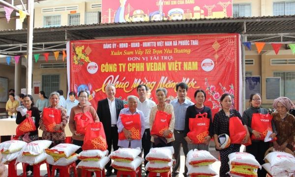  Vedan Việt Nam tặng 1000 phần quà Tết tới người dân có hoàn cảnh khó khăn tại tỉnh Đồng Nai