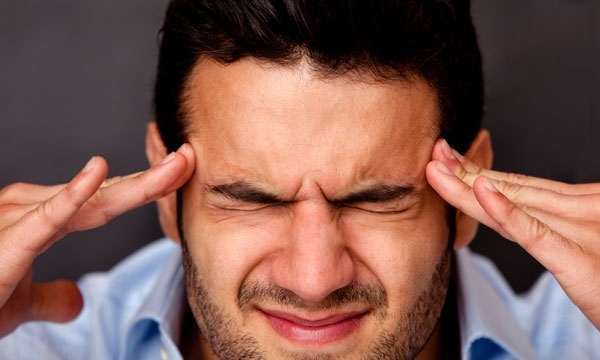 Vi khuẩn trong miệng có thể là nguyên nhân của chứng đau nửa đầu