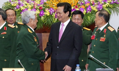 Thủ Tướng Nguyễn Tấn Dũng gặp mặt các Đại biểu Cựu chiến binh Việt Nam
