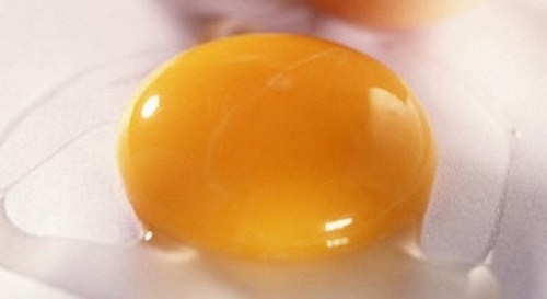 Cảnh báo nguy hiểm khi ăn trứng sống