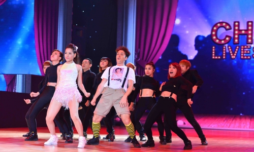 Bước nhảy hoàn vũ 2015: Show đầu tiên đã có bất đồng giữa các giám khảo