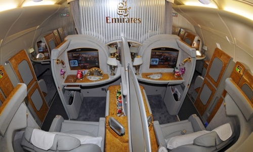 Ghế hạng nhất trên máy bay A380 của hãng Emirates có giá 638 triệu đồng