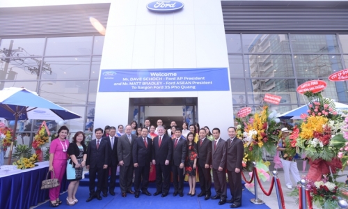Ford Việt Nam khai trương đại lý tại Bình Dương 