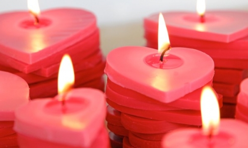 Cách làm nến tình yêu cho ngày Valentine lãng mạn