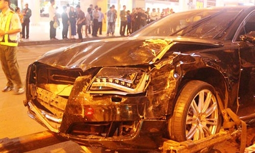 Chuyển cấp điều tra cao hơn đối với vụ xe Audi đón Hà Hồ gây tai nạn