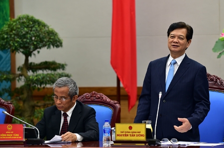 Thủ tướng Nguyễn Tấn Dũng: Phối hợp chăm lo tốt hơn cho người lao động