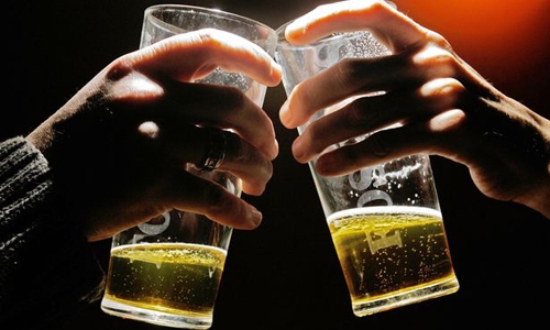 Uống 3 lon bia mỗi ngày có thể mắc bệnh ung thư gan 