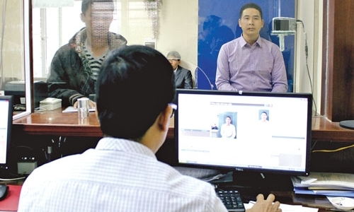 Hà Nội chính thức cấp đổi giấy phép lái xe qua mạng