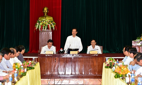 Thủ tướng làm việc với lãnh đạo tỉnh Ninh Thuận