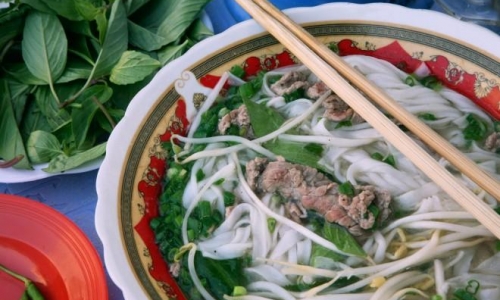 Những món ăn nhất định phải thử khi đến Việt Nam 