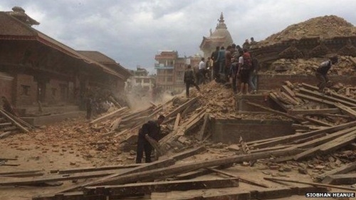Còn hơn 150 nhà leo núi mắc kẹt trong trận động đất Nepal