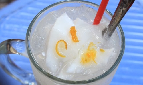 Đồ uống giải khát giúp hạ nhiệt ngày nắng nóng ở Sài Gòn