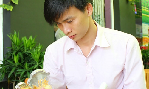 Tay trắng dựng nghiệp