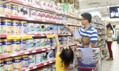 Hệ thống siêu thị Co.opmart điều chỉnh giá sữa trẻ em