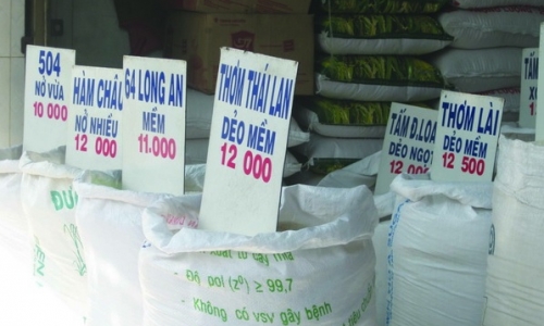 Gạo Việt yếu thế trên sân nhà