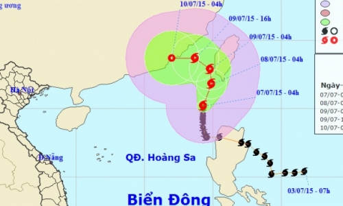 Tin mới nhất về cơn bão số 2: Chuyển hướng vào lục địa Trung Quốc