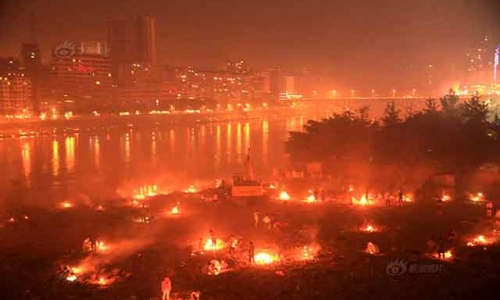 Trung Quốc: Ô nhiễm nặng vì đốt vàng mã