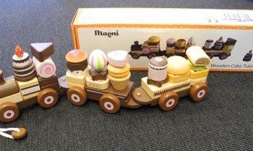 Bộ đồ chơi xe lửa bằng gỗ vi phạm tiêu chuẩn đồ chơi cho trẻ