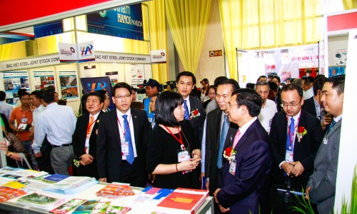 Một vòng Vietnam Manufacturing Expo 2015 