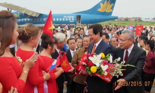 Thủ tướng Nguyễn Tấn Dũng thăm và làm việc tại Lào