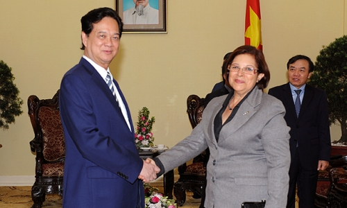 Việt Nam - Cuba thúc đẩy quan hệ hợp tác tài chính 