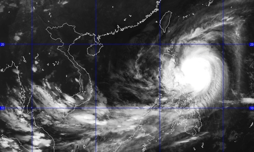 Xuất hiện siêu bão Koppu ngoài biển Đông