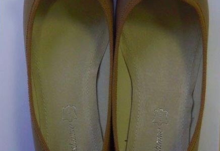Giày nữ của Trung Quốc chứa hóa chất độc hại