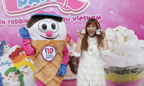 Chuỗi kem Mỹ lớn nhất thế giới khai trương cửa hàng thứ 31 tại Việt Nam