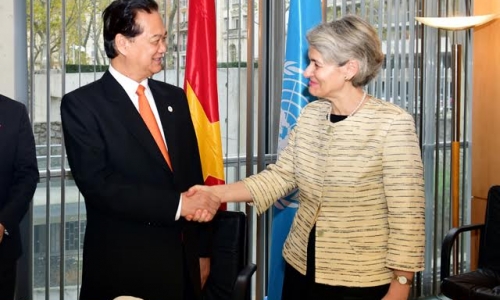 Thủ tướng Nguyễn Tấn Dũng thăm UNESCO