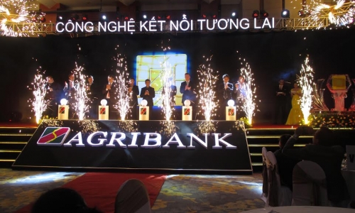 Agribank ra mắt hệ thống phát hành và thanh toán thẻ chip 