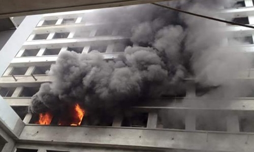 Cháy lớn ở bệnh viện Nhiệt đới Trung ương thiêu rụi 500 chiếc điều hòa