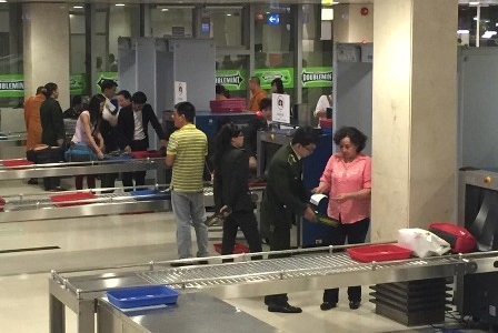 Một giáo viên tiểu học bị cấm bay vì “dọa” có bom trong hành lý