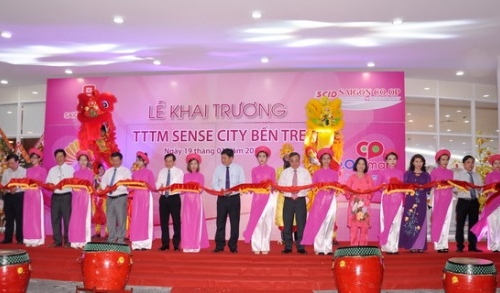 Chào mừng Đại hội Đảng lần thứ XII, Saigon Co.op khai trương TTTM Sense City Bến Tre