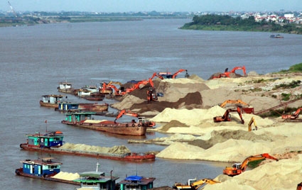  Cao điểm xử lý vi phạm khai thác cát, sỏi lòng sông