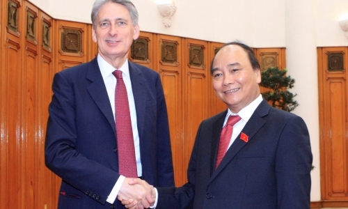 Thủ tướng Nguyễn Xuân Phúc tiếp Bộ trưởng Ngoại giao Anh