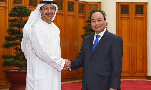 Thủ tướng tiếp Bộ trưởng Ngoại giao và Hợp tác quốc tế UAE