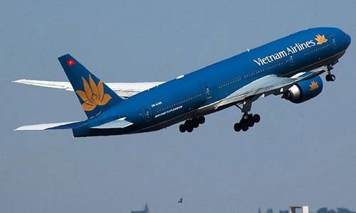 Máy bay đi HN hạ cánh tại Lào: Vietnam Airlines nói gì?