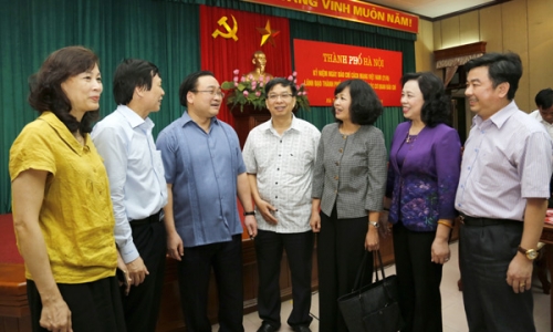  Bí thư Thành ủy Hà Nội: Báo chí hãy đau cùng nỗi đau của lãnh đạo Hà nội về những hạn chế