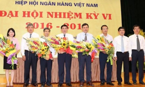 Sếp của BIDV giữ chức Chủ tịch Hiệp hội Ngân hàng Việt Nam