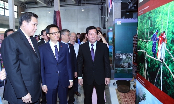 Phó Thủ tướng Vũ Đức Đam dự lễ khai mạc “Những ngày văn hóa Việt Nam tại Thái Lan'