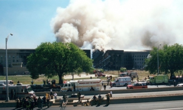 Những bức ảnh ít ai biết về vụ tấn công ở Lầu Năm Góc sau sự kiện 11/9