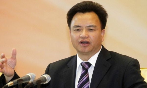 Hai quan chức Trung Quốc bị tù 12 năm và chung thân vì nhận hối lộ 